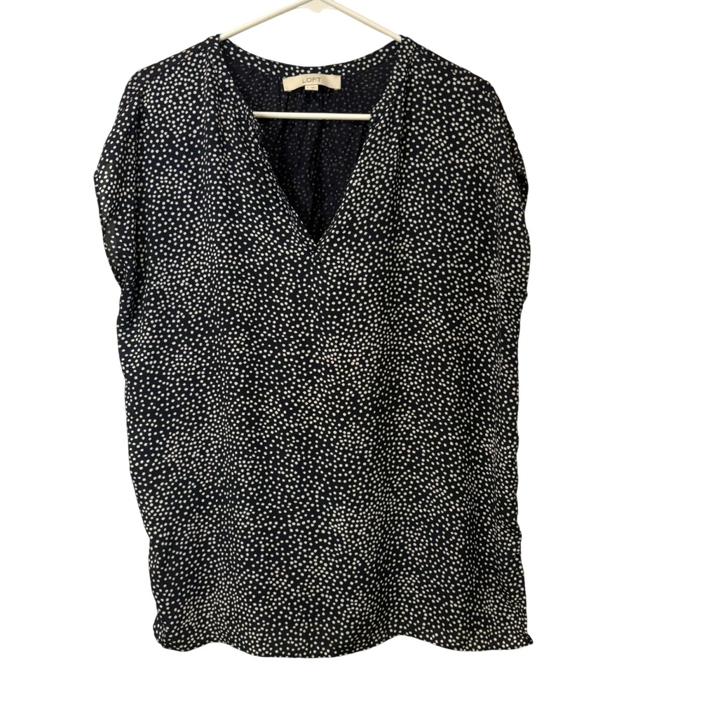 LOFT Polka Dot Blouse Women M Navy Blue V-Neck Cap Sleeve Rayon Tunic